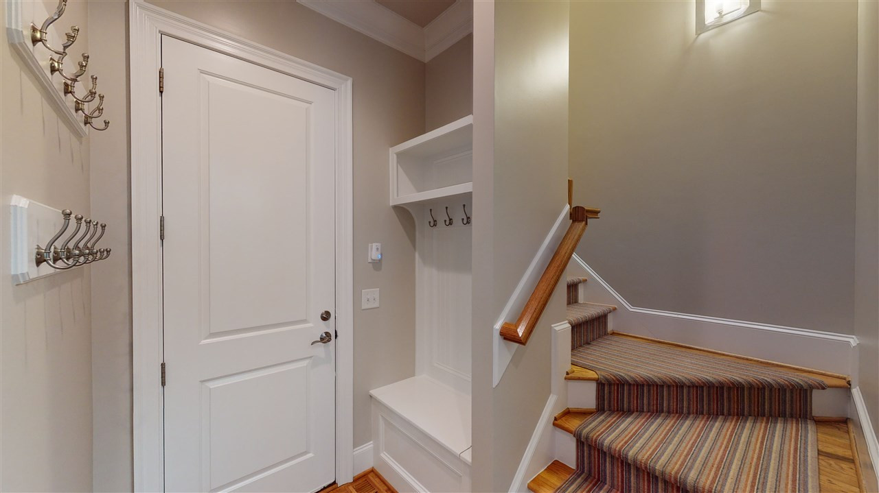 621 Manchester Drive Raleigh, NC 27609 - Photo 19 of 28 Family Drop Zone