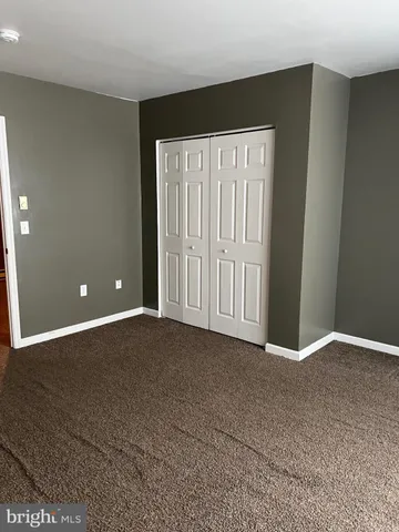 $1,000 | 1035 North 10th Street, Reading, PA 19604