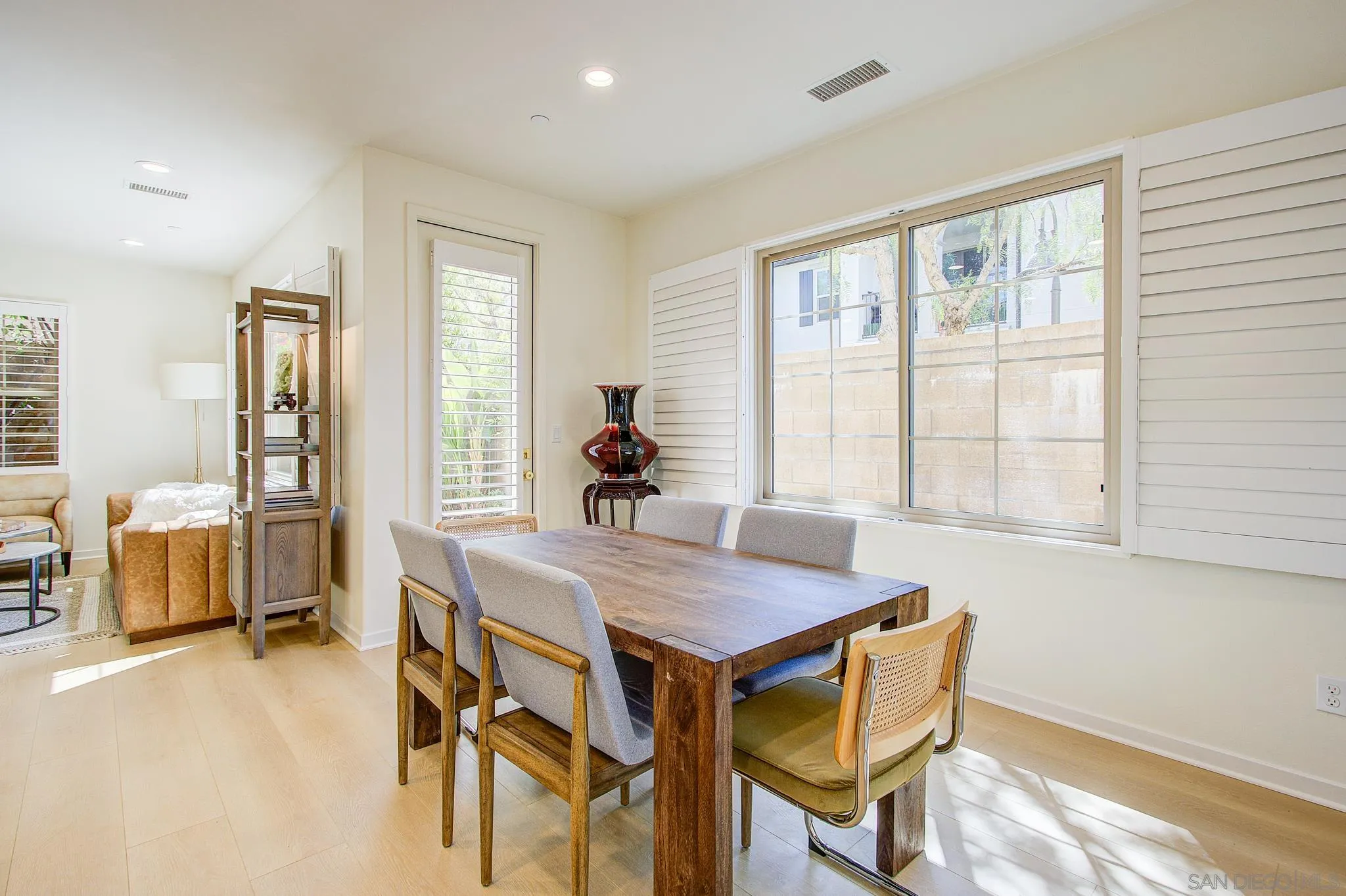 112 Excursion Irvine, CA 92618 - Photo 10 of 36