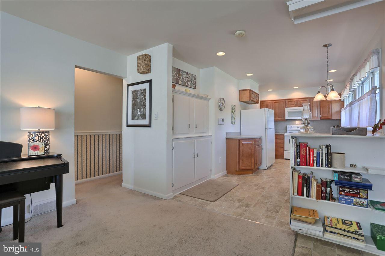 3205 Batesfield Road Harrisburg, PA 17109 - Photo 9 of 25 Gallery Image 9