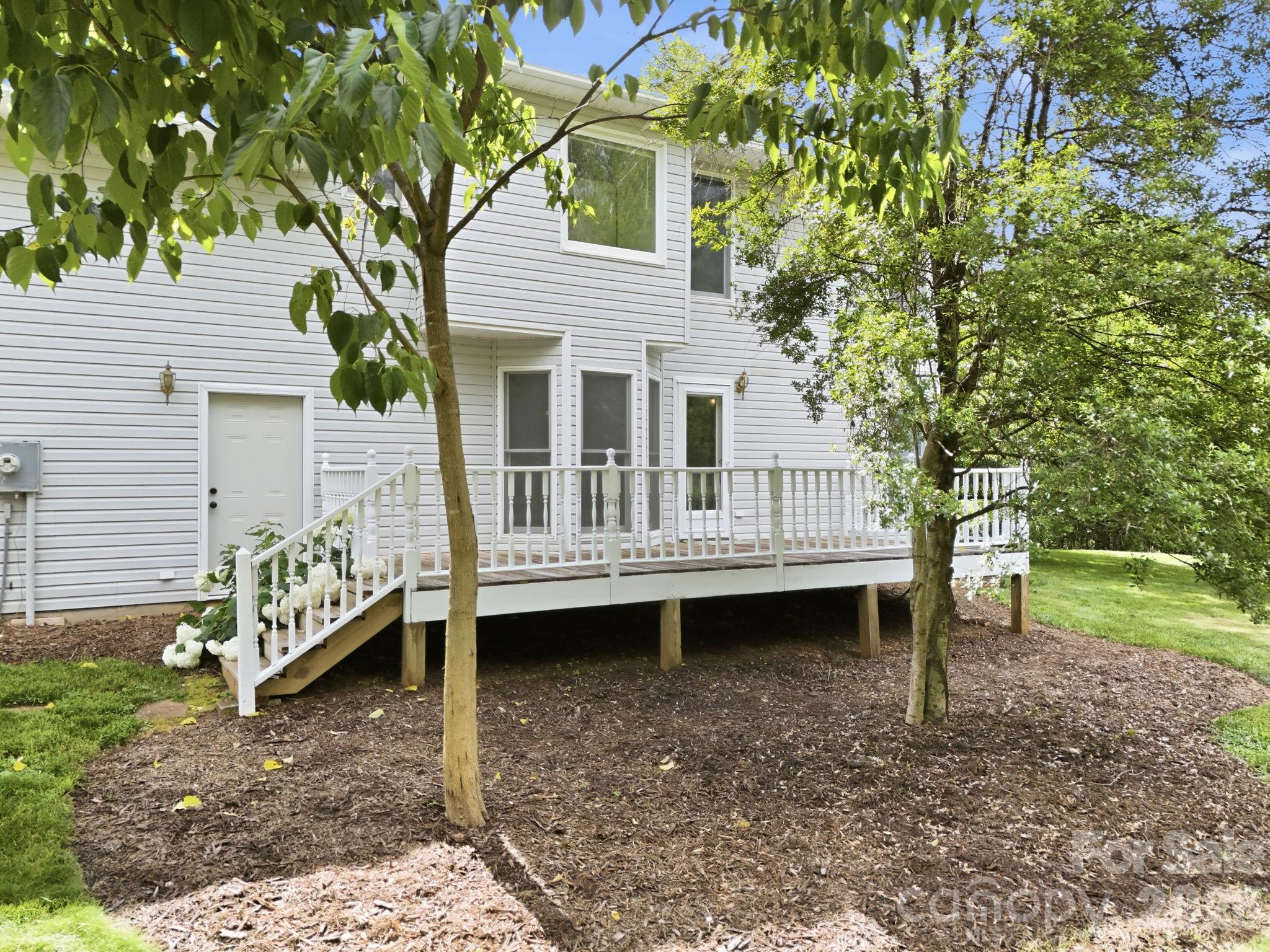 1091 Windswept Ridge Road Marshall, NC 28753 - Photo 36 of 48