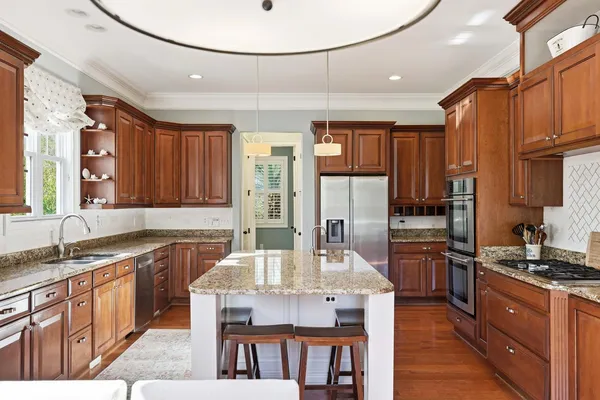 $1,400,000 | 2216 Beckenham Drive, Mount Pleasant, SC 29466