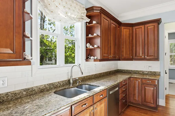 $1,400,000 | 2216 Beckenham Drive, Mount Pleasant, SC 29466