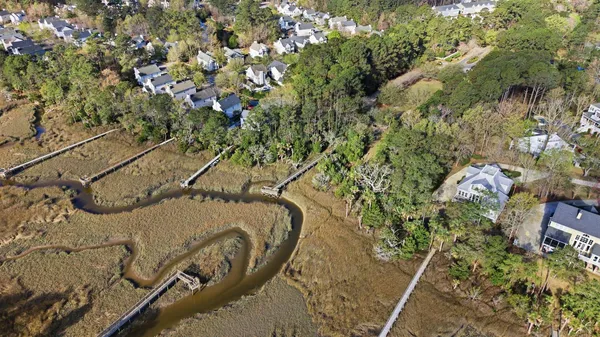 $1,400,000 | 2216 Beckenham Drive, Mount Pleasant, SC 29466