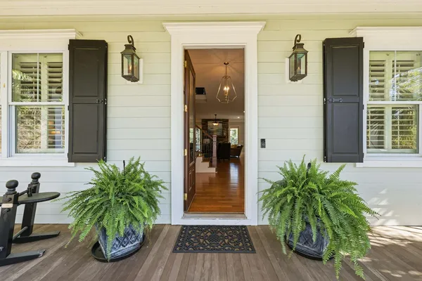 $1,400,000 | 2216 Beckenham Drive, Mount Pleasant, SC 29466