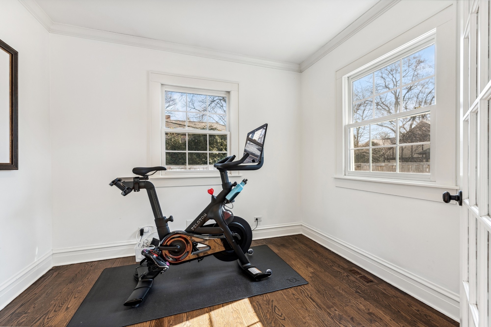 516 Meadow Road Winnetka, IL 60093 - Photo 13 of 36 a view of a room with gym equipment