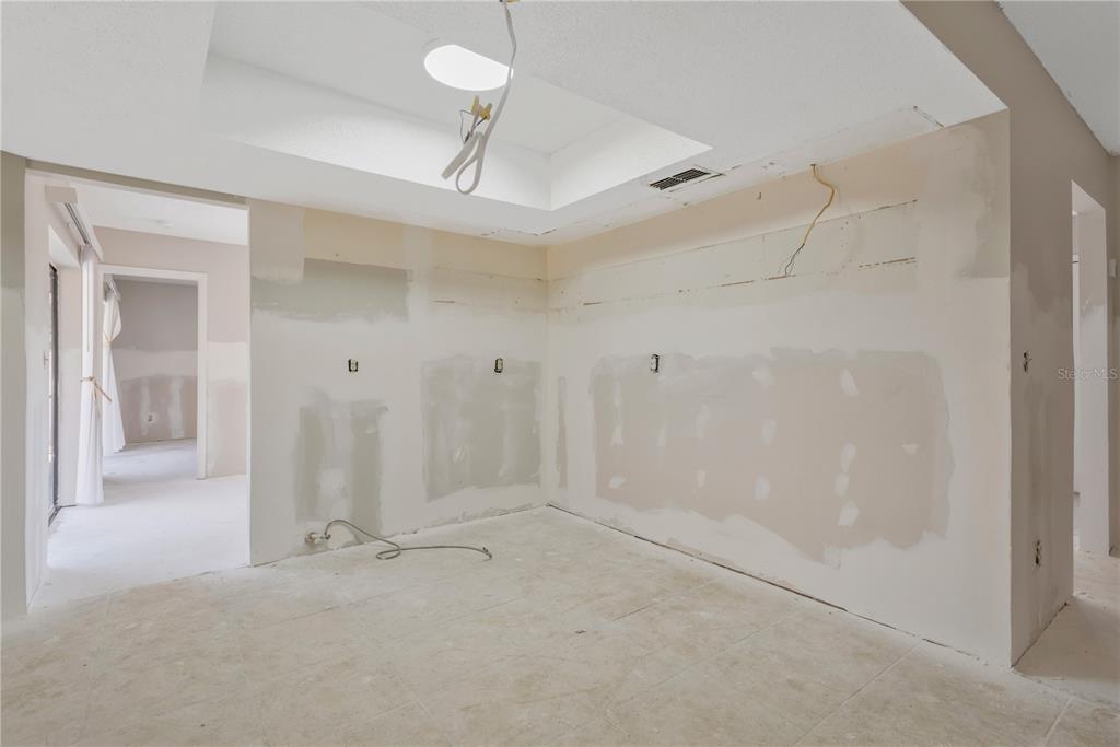 6507 Manila Palm Way Apollo Beach, FL 33572 - Photo 15 of 27