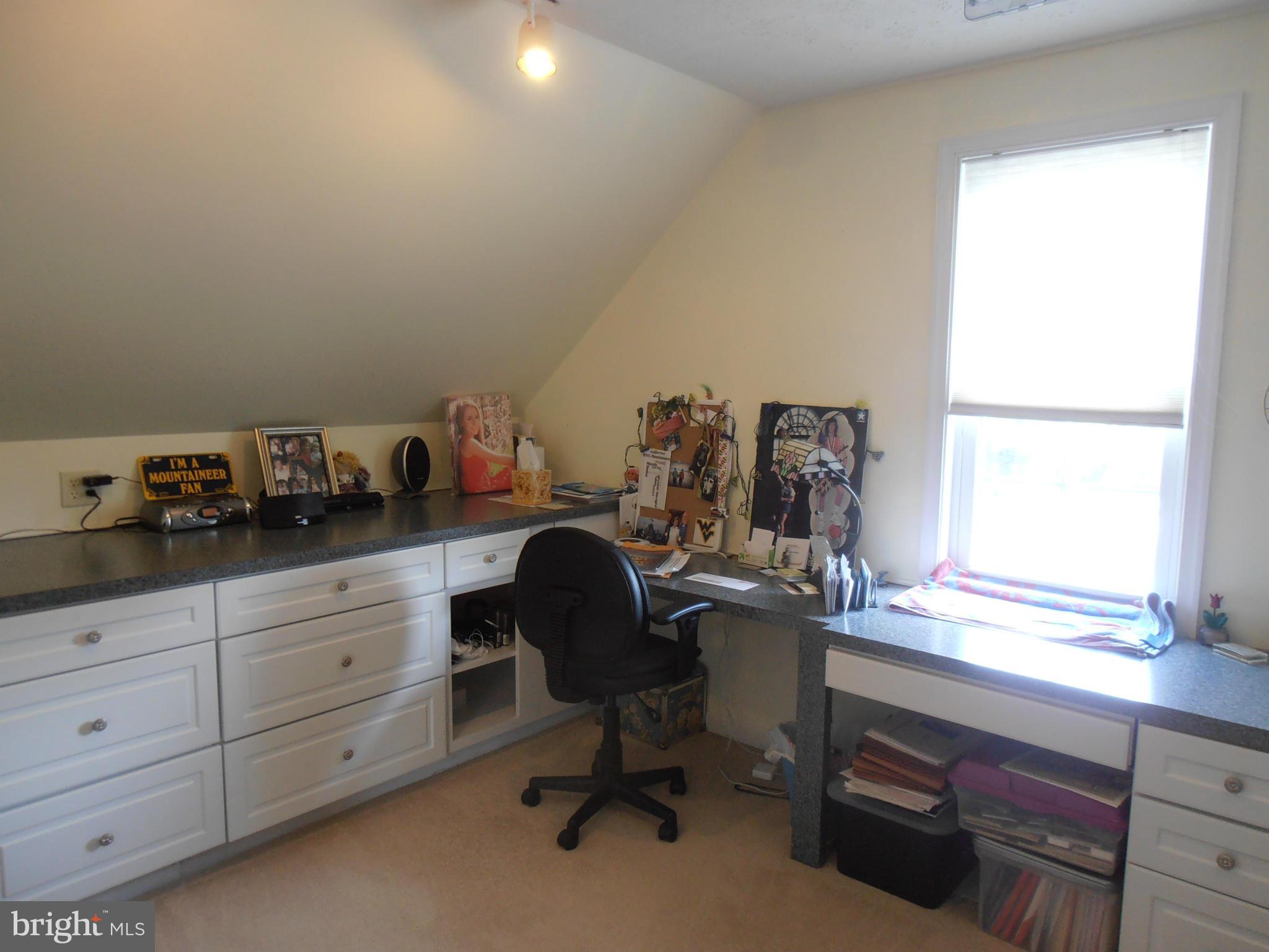 855 Bowling Green Road Front Royal, VA 22630 - Photo 18 of 23 2nd fl. Office/Study
