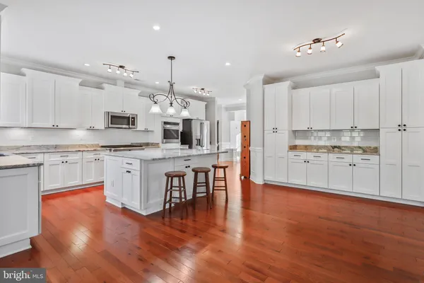 $2,399,000 | 1729 Beulah Road, Vienna, VA 22182