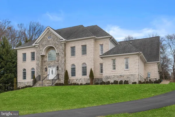$2,399,000 | 1729 Beulah Road, Vienna, VA 22182