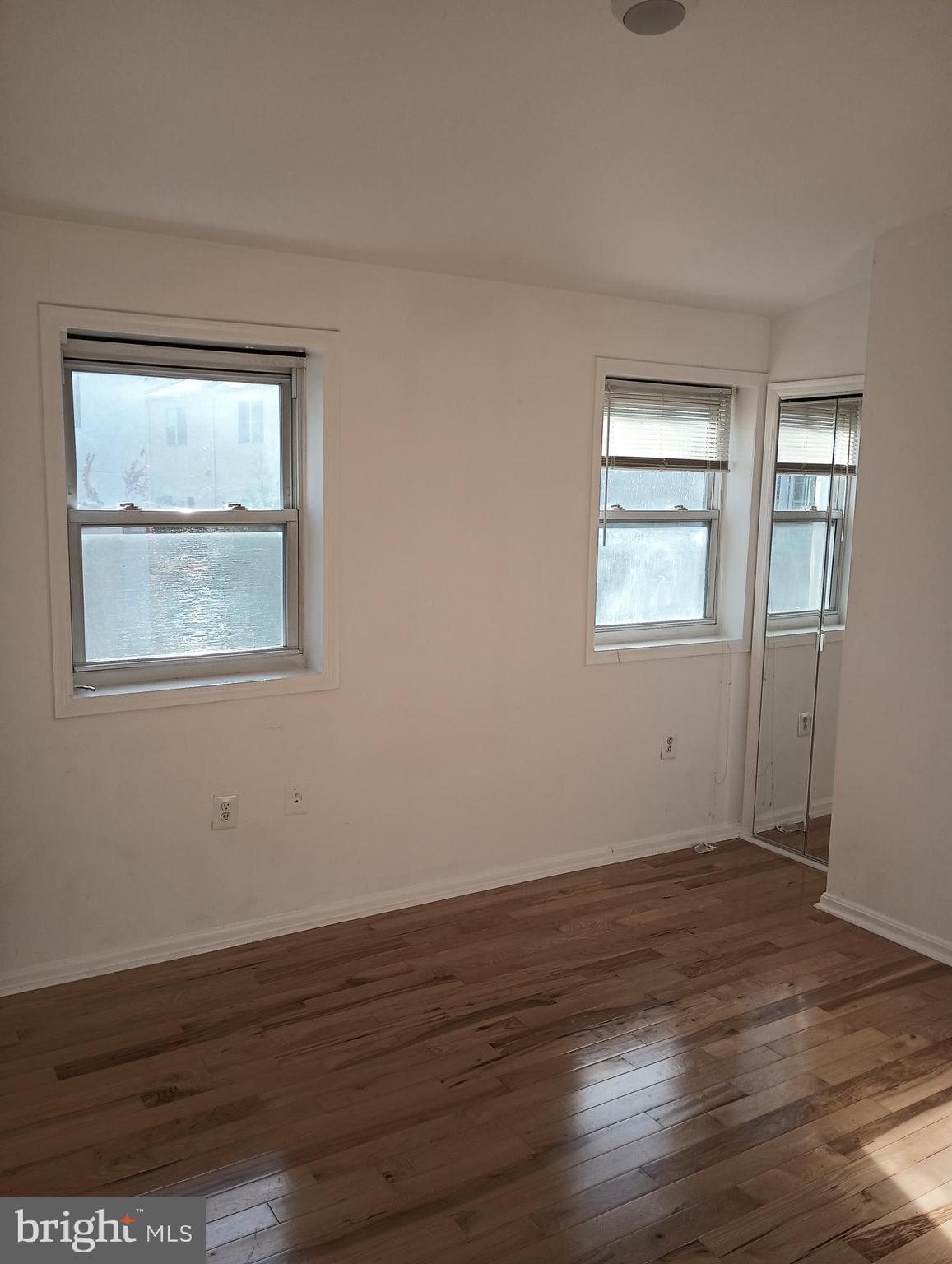 934 New Market Street, Unit 2R Philadelphia, PA 19123 - Photo 29 of 37