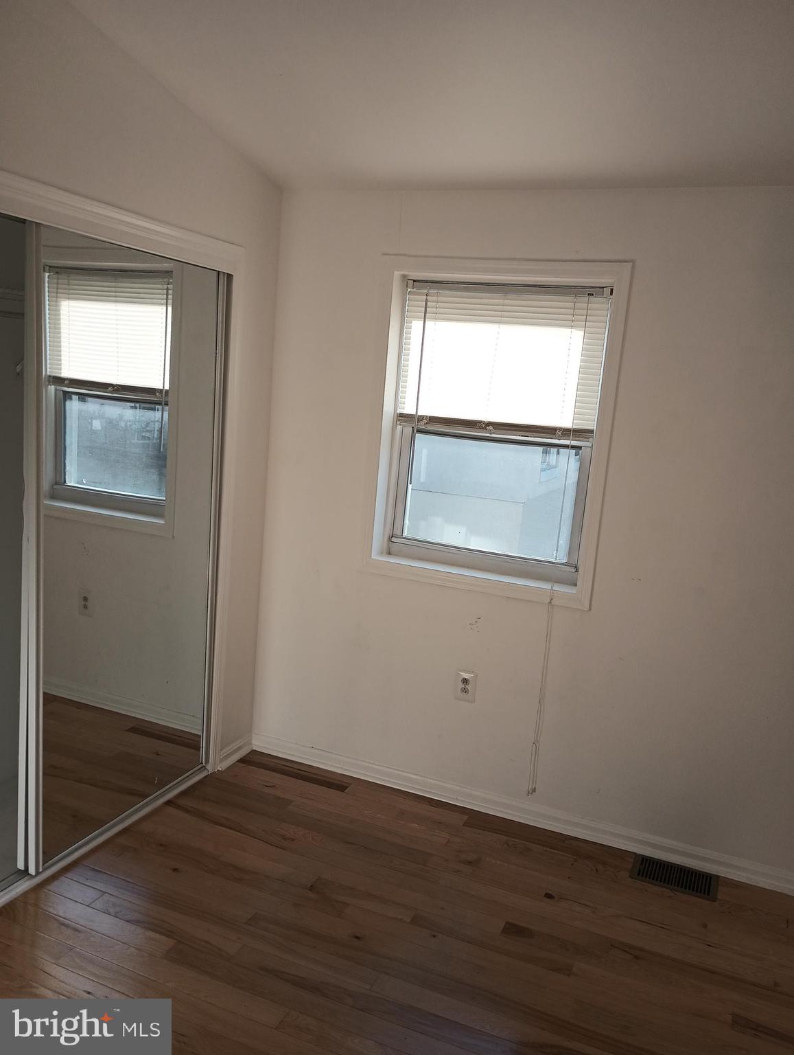 934 New Market Street, Unit 2R Philadelphia, PA 19123 - Photo 30 of 37