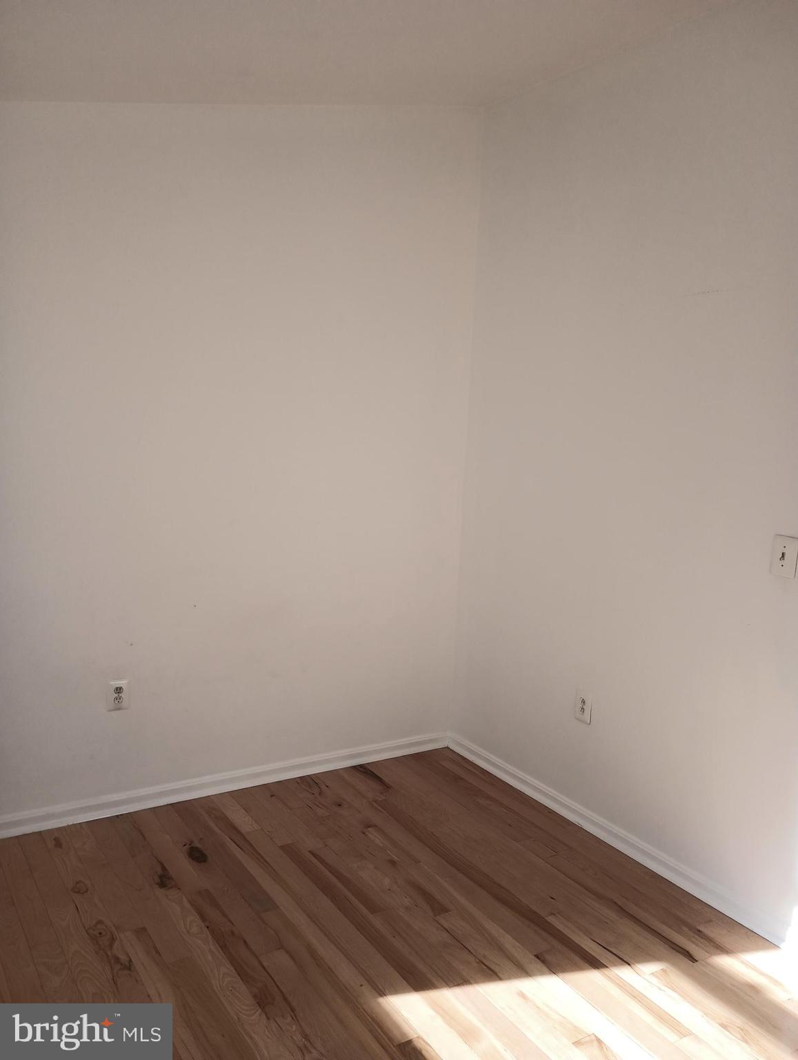 934 New Market Street, Unit 2R Philadelphia, PA 19123 - Photo 34 of 37