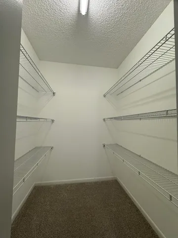 $1,950 | 7281 Amberly Lane, Unit 206, Delray Beach, FL 33446