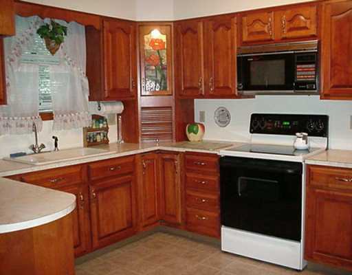 62 Cider Mill Road North Smithfield, RI 02896 - Photo 3 of 3 Kitchen.