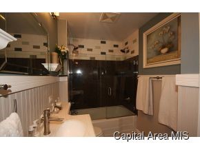 2013 East Buchanan Street Springfield, IL 62703 - Photo 11 of 14