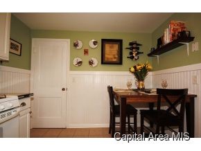 2013 East Buchanan Street Springfield, IL 62703 - Photo 6 of 14