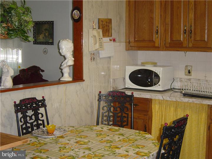 1817 Tomlinson Road Philadelphia, PA 19116 - Photo 8 of 24 Gallery Image 8