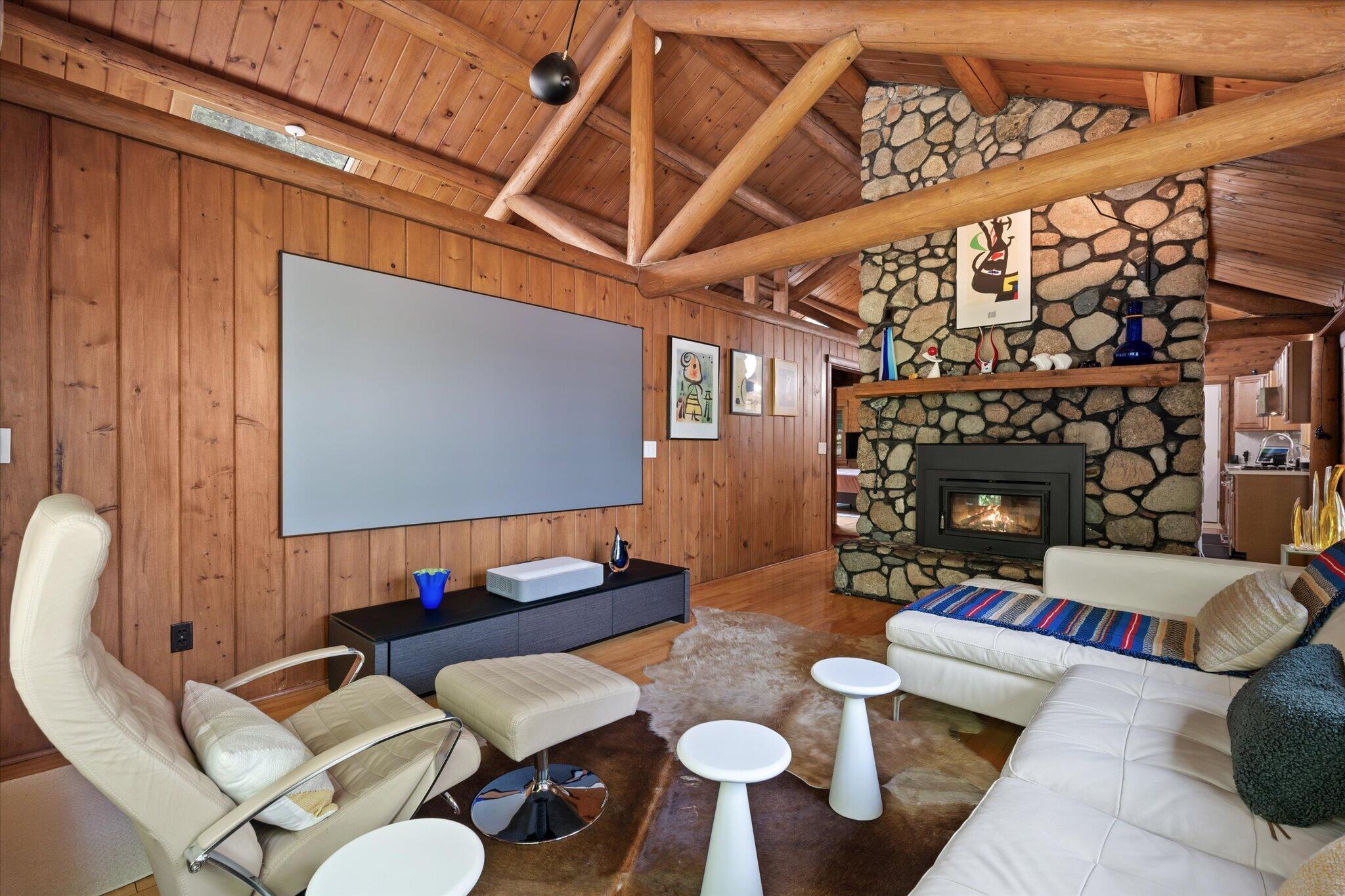 558 River Road Bucksport, ME 04416 - Photo 26 of 85 23-Living Room