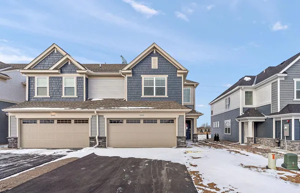 $2,450 | 2239 Tyrone Drive South, Shakopee, MN 55379
