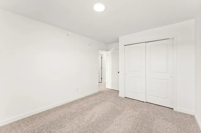 $2,450 | 2239 Tyrone Drive South, Shakopee, MN 55379