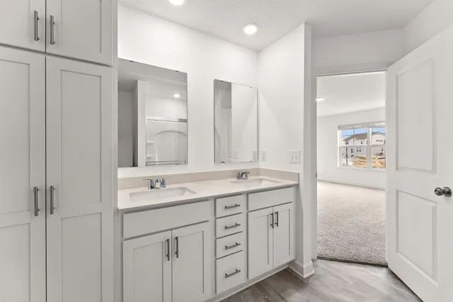 $2,450 | 2239 Tyrone Drive South, Shakopee, MN 55379