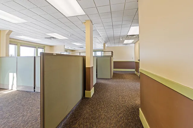 $299,000 | 16 East Chestnut Street, Augusta, ME 04330