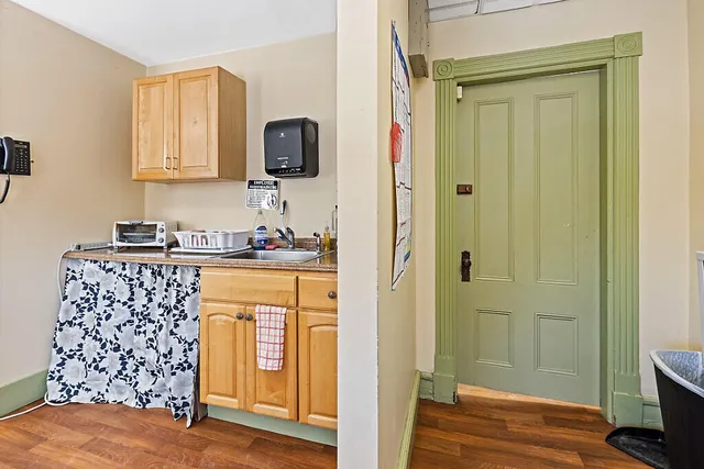 $299,000 | 16 East Chestnut Street, Augusta, ME 04330