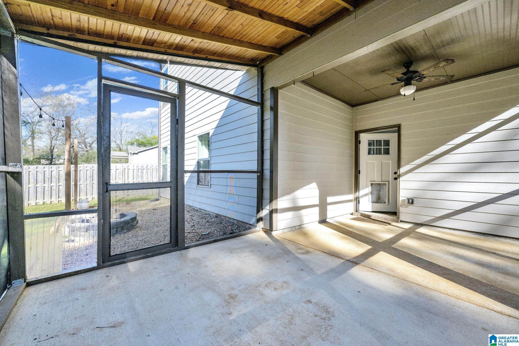 8608 Clarke Lane Leeds, AL 35094 - Photo 27 of 32