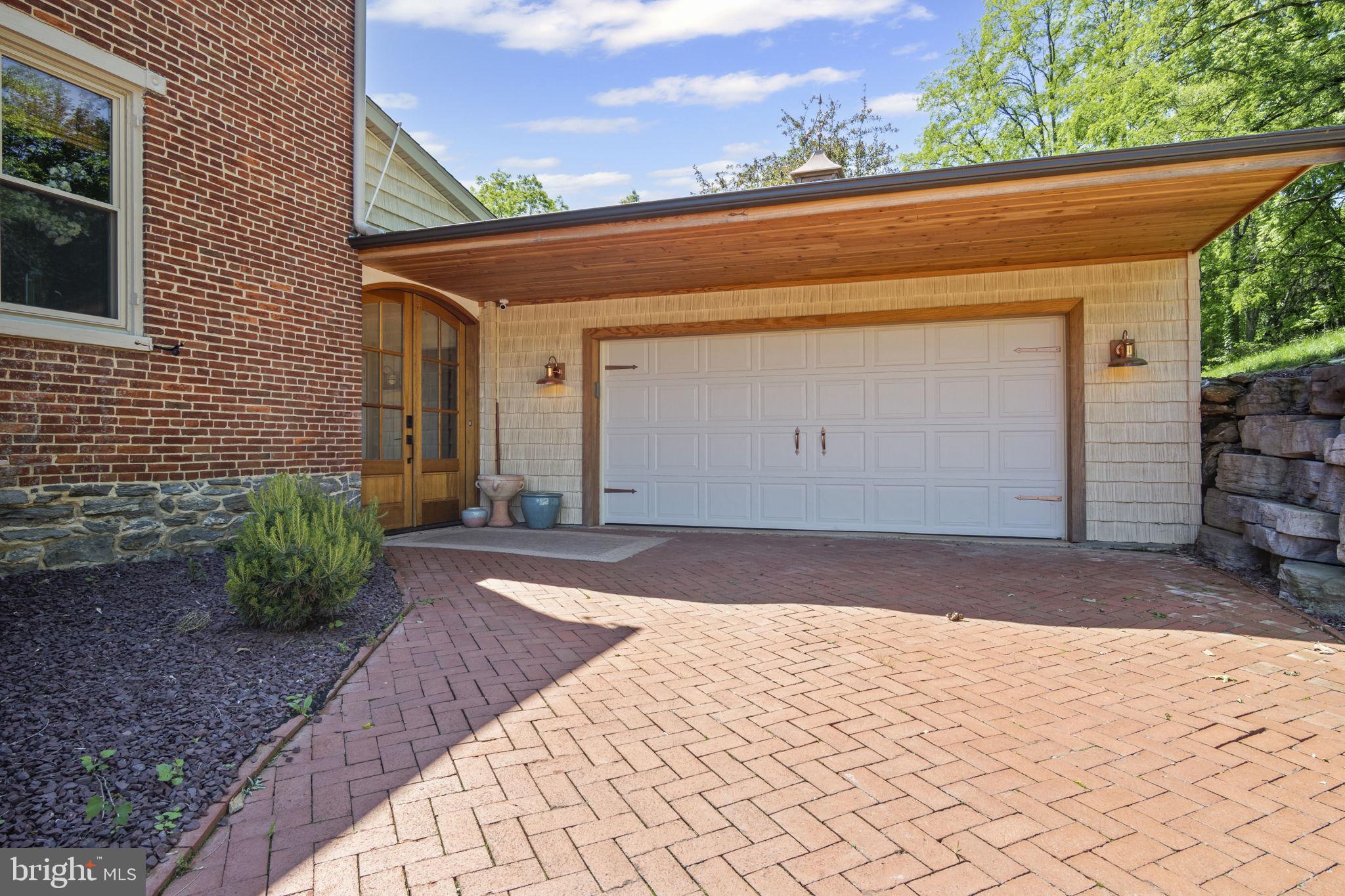 154 Calvary Church Road Wrightsville, PA 17368 - Photo 18 of 89 a front view of a house with a yard