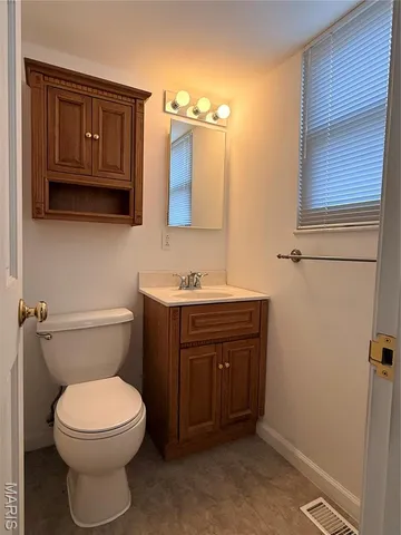 $179,900 | 1577 Boardwalk Avenue, Florissant, MO 63031