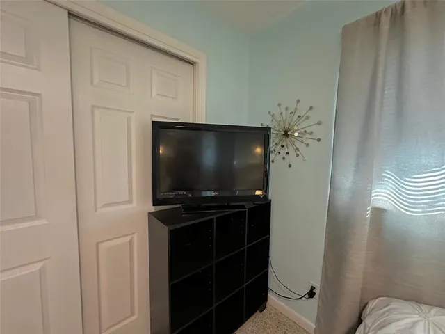 $2,650 | 3605 Iroquois Avenue, Sarasota, FL 34234