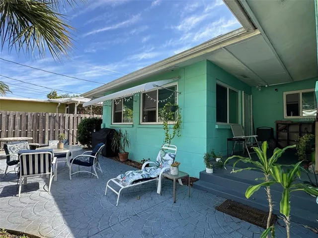 $2,650 | 3605 Iroquois Avenue, Sarasota, FL 34234