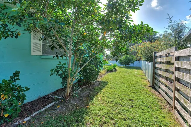 $2,650 | 3605 Iroquois Avenue, Sarasota, FL 34234