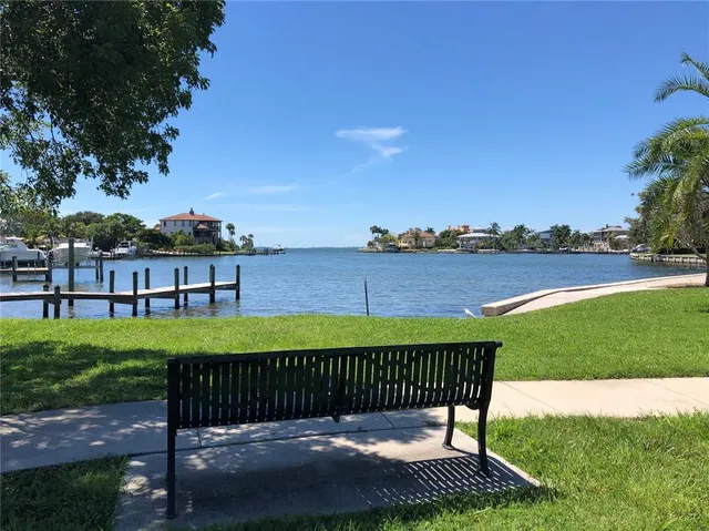 $2,650 | 3605 Iroquois Avenue, Sarasota, FL 34234