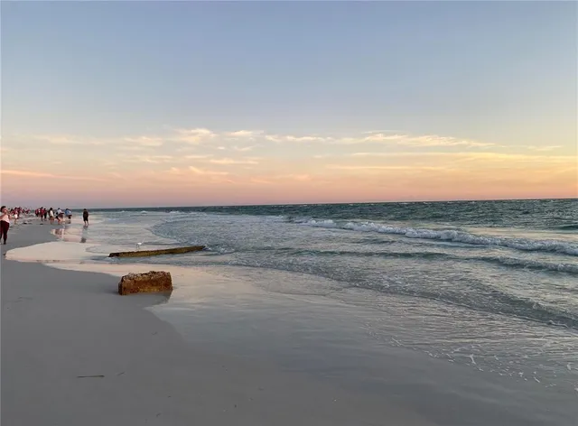 $2,650 | 3605 Iroquois Avenue, Sarasota, FL 34234