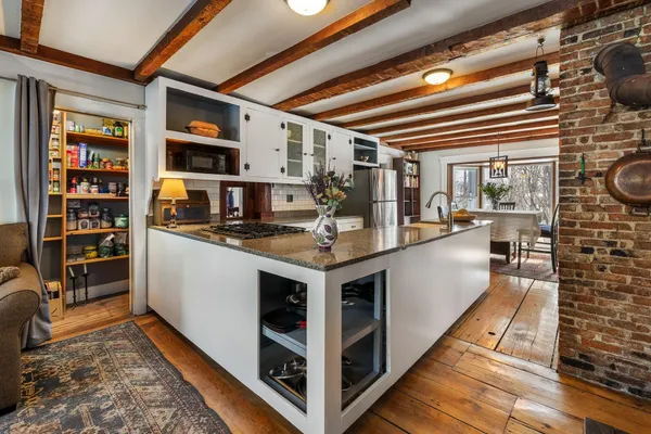 $630,000 | 68 Doe Lane, Newbury, VT 05051