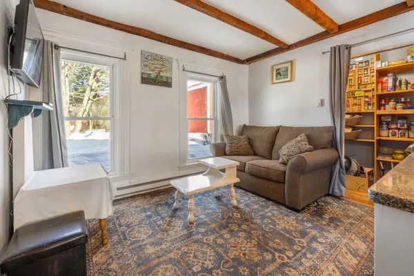 $630,000 | 68 Doe Lane, Newbury, VT 05051