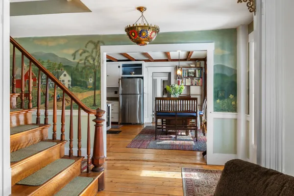 $630,000 | 68 Doe Lane, Newbury, VT 05051