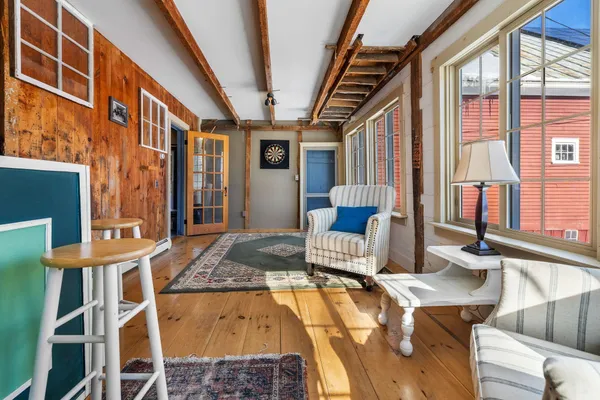 $630,000 | 68 Doe Lane, Newbury, VT 05051