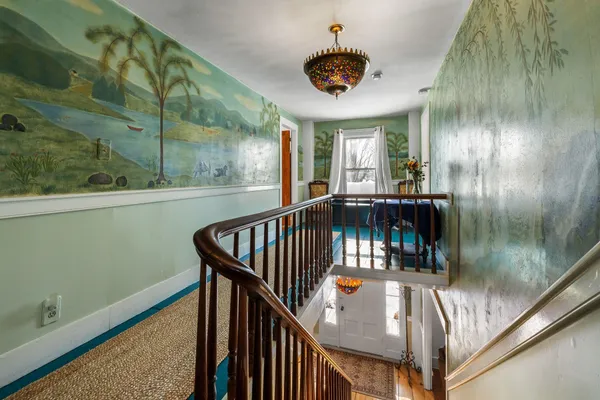 $630,000 | 68 Doe Lane, Newbury, VT 05051