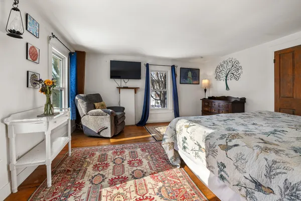 $630,000 | 68 Doe Lane, Newbury, VT 05051