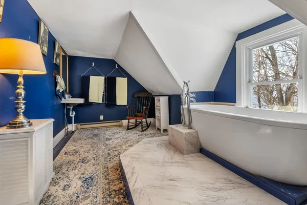 $630,000 | 68 Doe Lane, Newbury, VT 05051