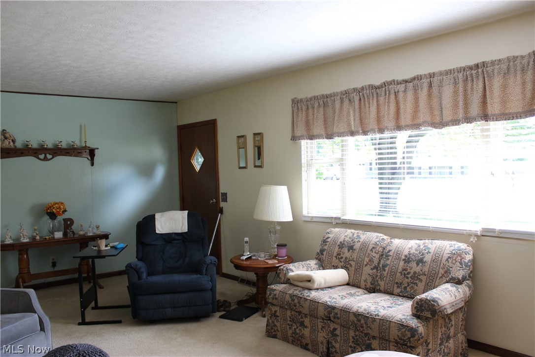 7269 Rolling Ridge Road Northeast North Canton, OH 44721 - Photo 4 of 31 Gallery Image 4