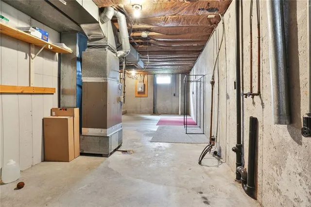 $317,000 | 1412 Northwest 63rd Terrace, Kansas City, MO 64118