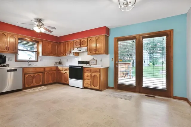 $317,000 | 1412 Northwest 63rd Terrace, Kansas City, MO 64118