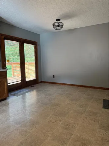 $317,000 | 1412 Northwest 63rd Terrace, Kansas City, MO 64118