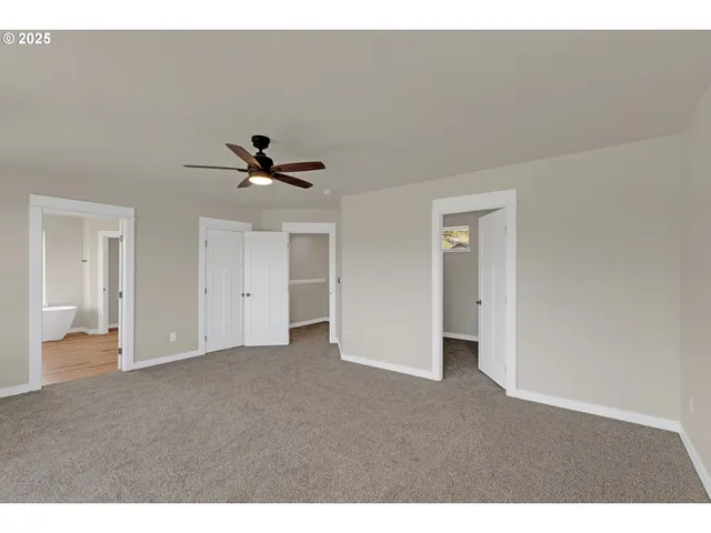 $430,000 | 845 Forest Heights Street, Sutherlin, OR 97479