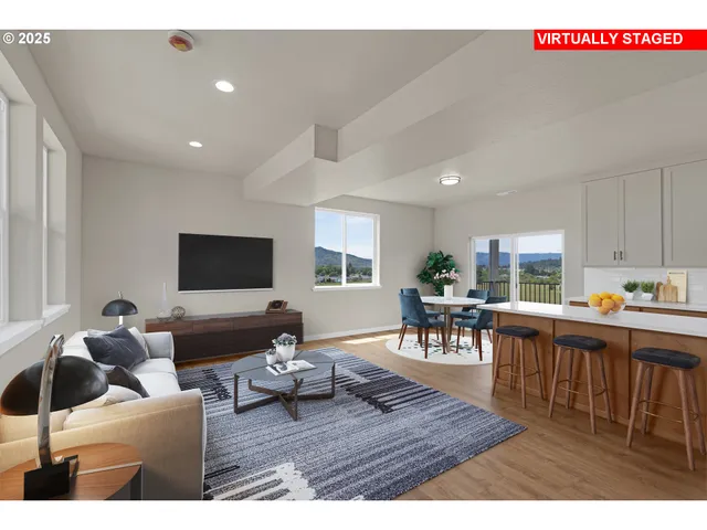 $430,000 | 845 Forest Heights Street, Sutherlin, OR 97479