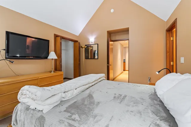 $699,000 | 4 L Trailside Village Way, Unit H34, West Dover, VT 05356